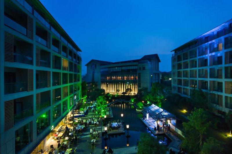 Metro Park Hotel Tianmuhu Over view