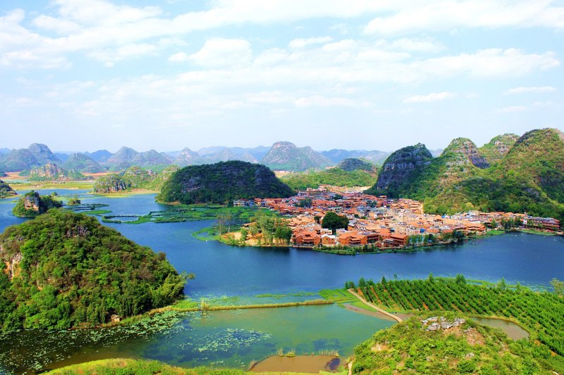 puzheheishenghuiyingxiangkezhan Over view