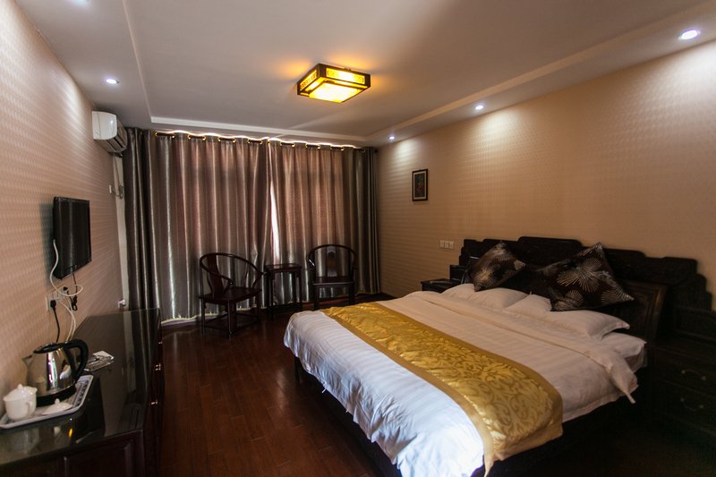 Huiwen Farmhouse Guest Room