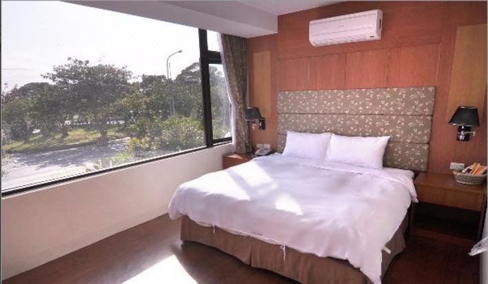 Spring Inn 酒店外观