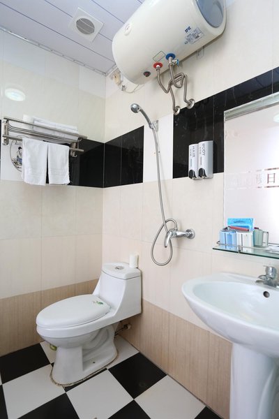 Jinzhou Holiday Hotel Henan YanjiGuest Room