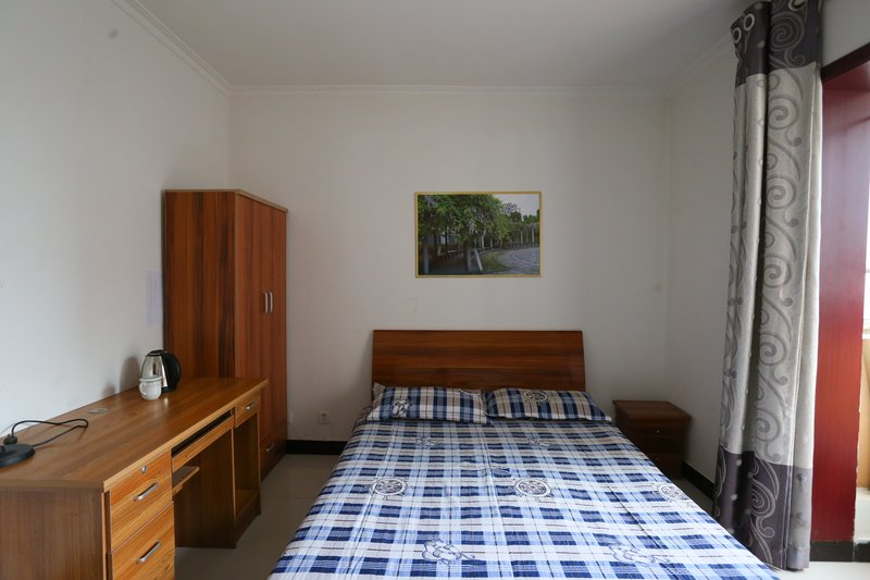 Chacheng Family InnGuest Room