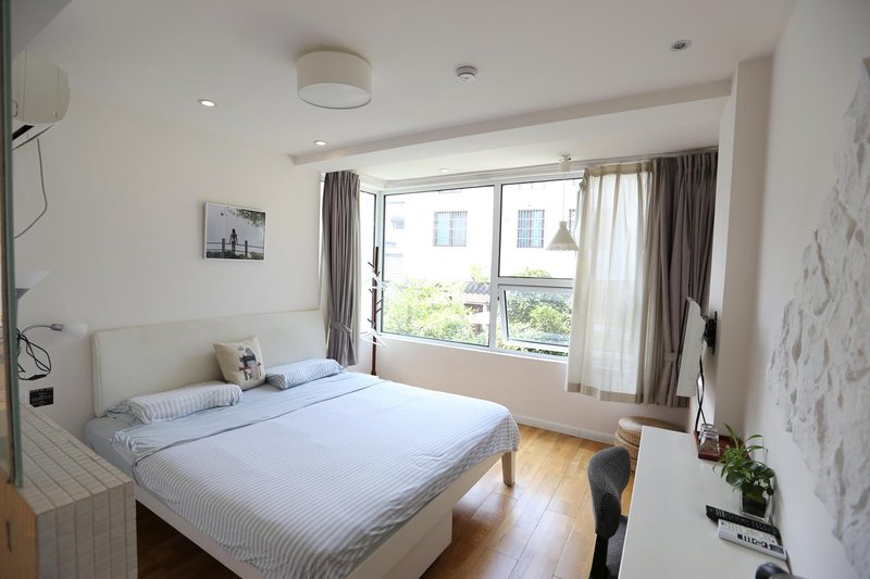 Banyan Art House Guest Room