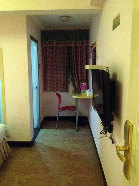 Yueyang Fashion Hotel Guest Room