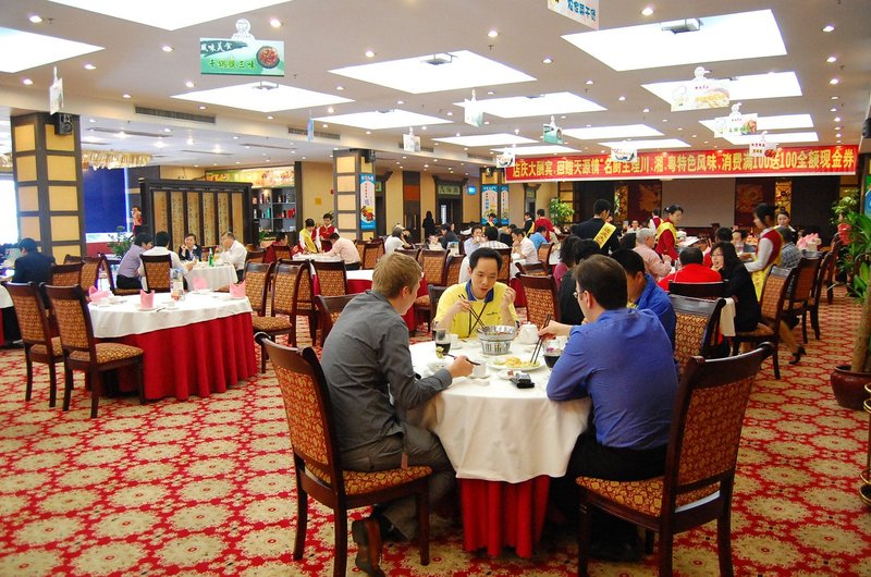 Vienna Hotel (Shenzhen International Convention and Exhibition Center Shajing Shangnan) Restaurant