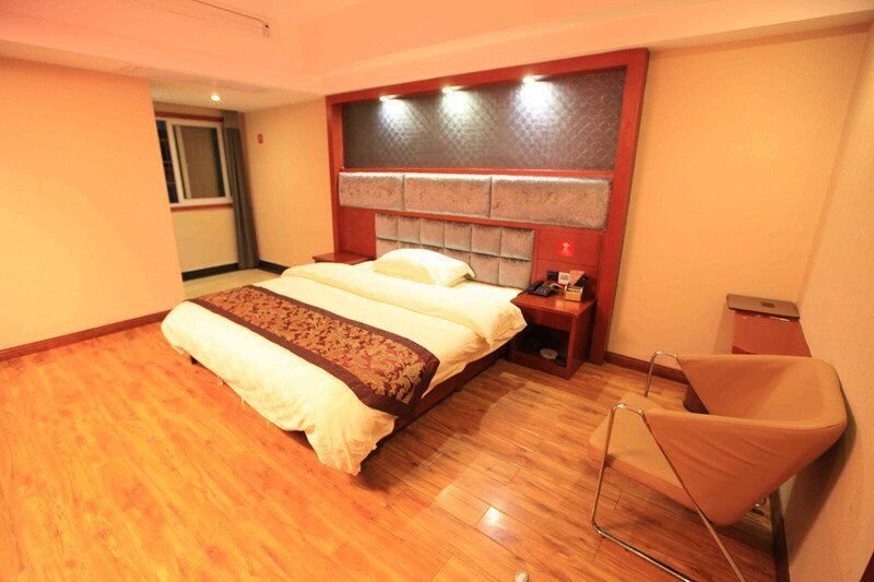 Tianmen Business HotelGuest Room