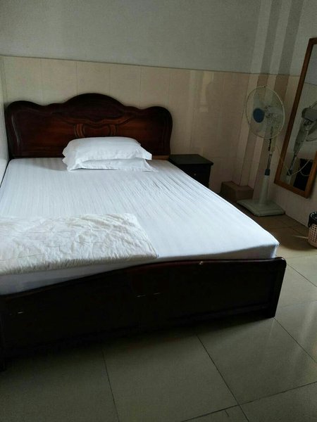 Baozugong Hostel客房