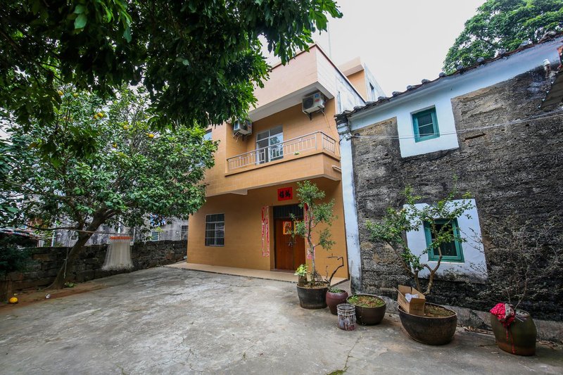 East coast of beihai weizhou island YuanJu inn Over view