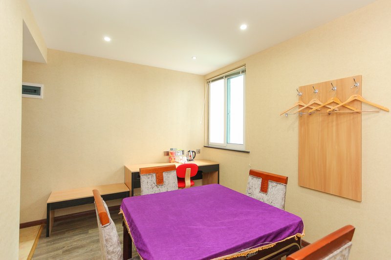 尚客优洪泽中学汽车站店