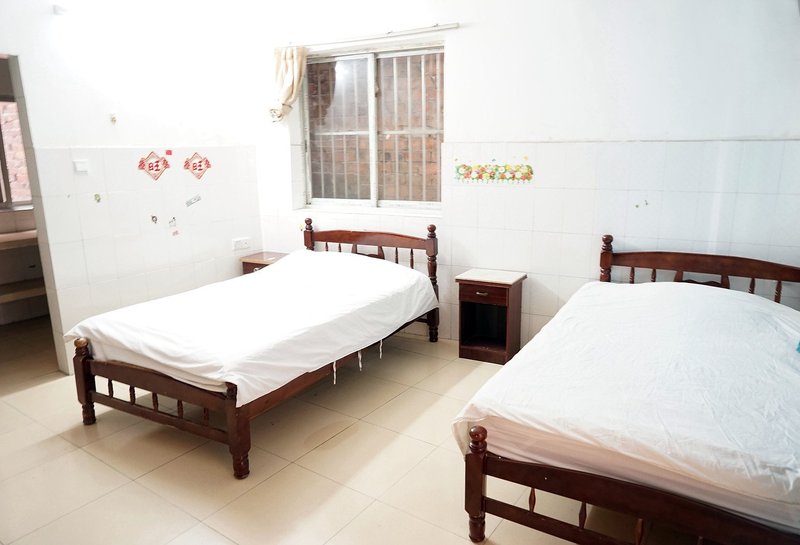 CHUANG LAN HOTEL Guest Room