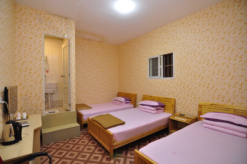 Qiangyang Hostel Guest Room