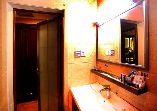 Yingkou Mudanfeng Business Hotel Guest Room