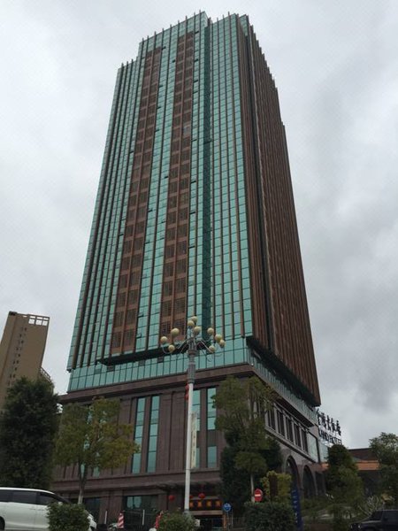 LIKE MUCH Hotel (lianjiang Wanjia City Plaza store)Over view