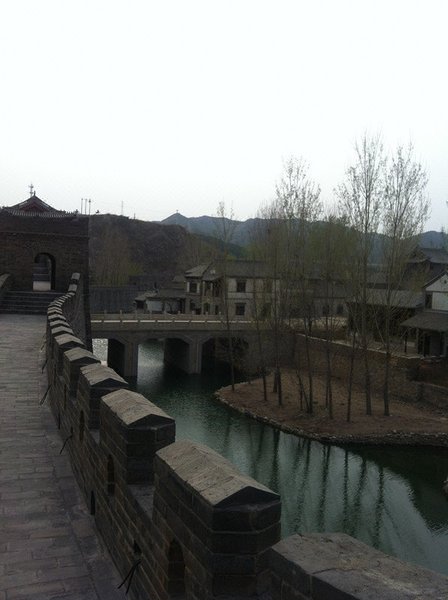 Beijing Simatai Jun'ai River Bend InnOver view