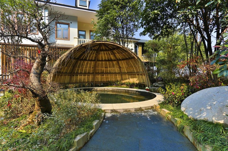 Tianmu Lake Puyue Yundi Holiday Inn Over view