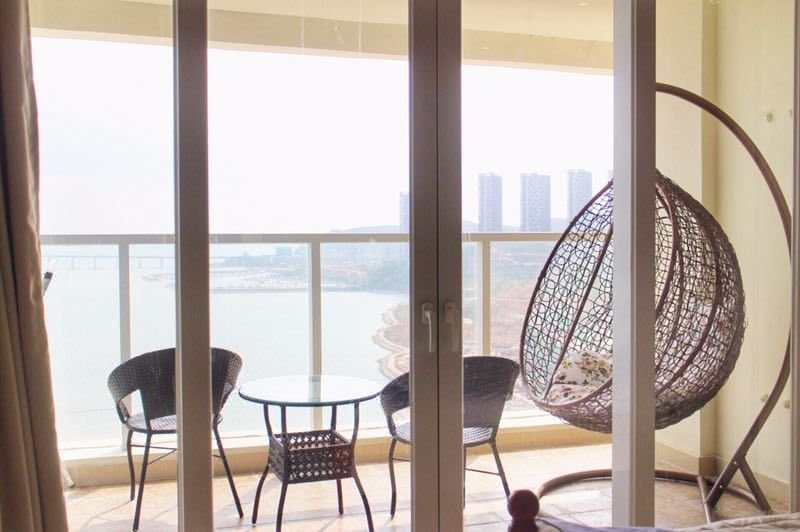 Huizhou hundred best beach holiday apartment Other