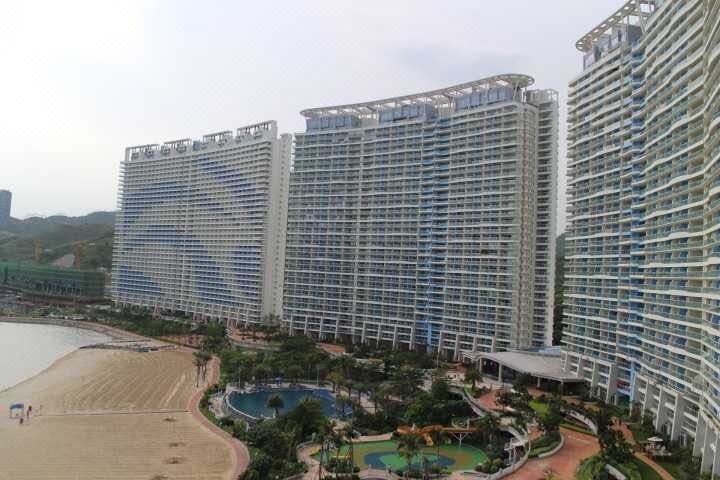 Huizhou hundred best beach holiday apartment Over view