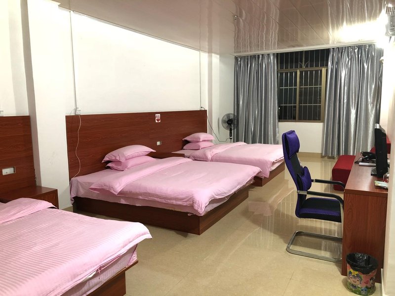 HUANQIU HOTEL 客房