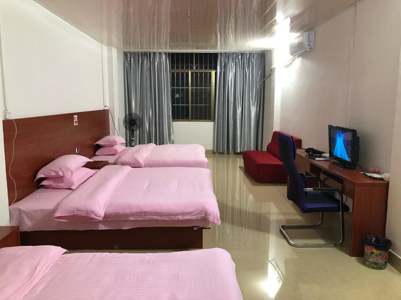 HUANQIU HOTEL 客房