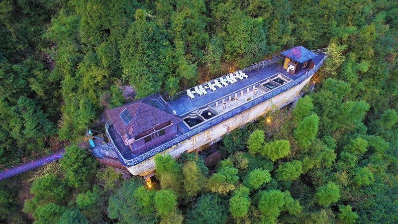 Mangshan Forest Hot Spring HotelOver view