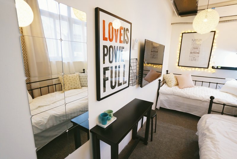 Kaifeng TL Hotel Stationery Store Guest Room