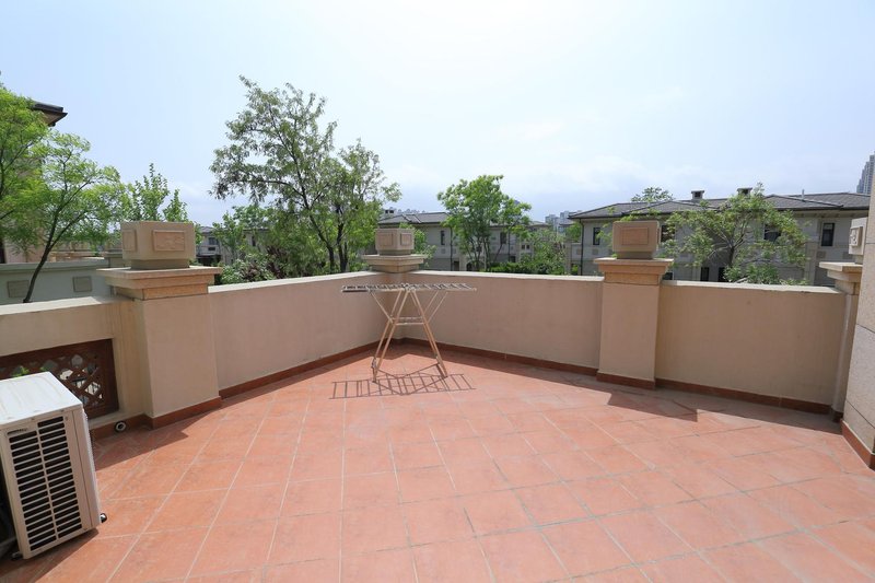 Shu'en Apartment (Yantai Longhu Puti Haiwan) Over view