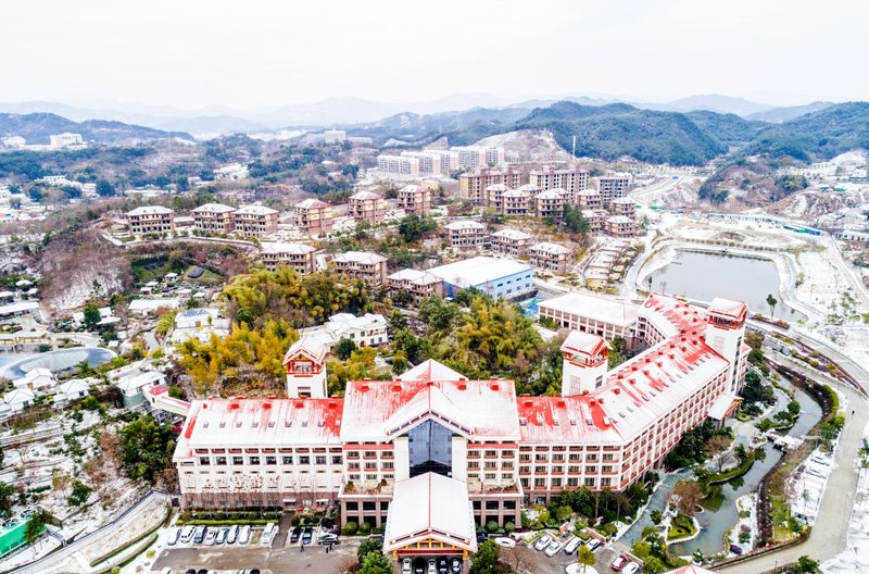 Bisheng Hot Spring Hotel Over view