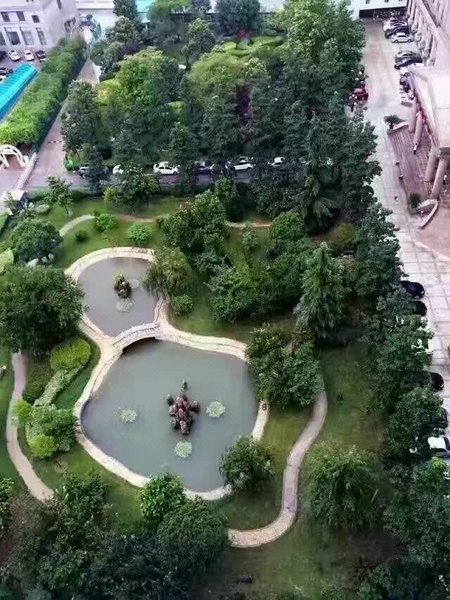 Hongyi Yingbin Hotel (Zhengzhou Convention and Exhibition Center)Over view