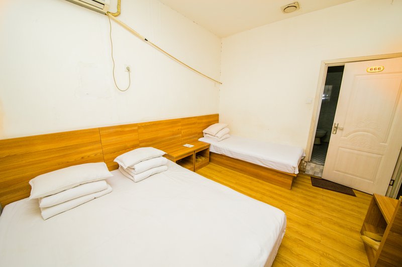 Niuniu Hotel Guest Room