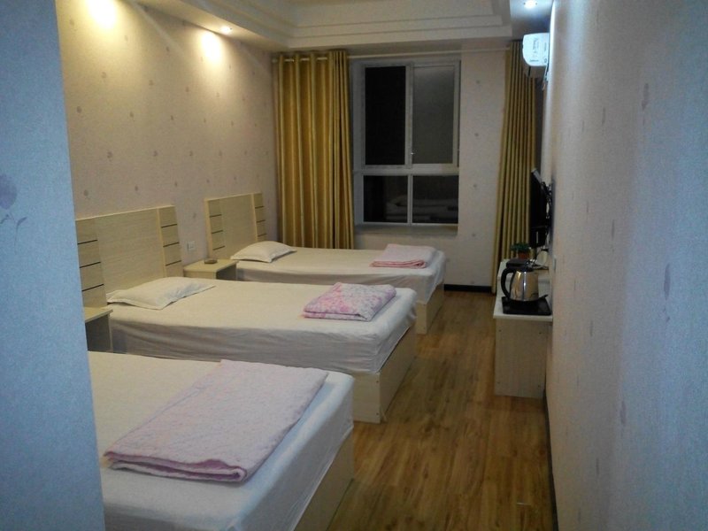Wudang Mountain Wudang Family Youth HostelGuest Room