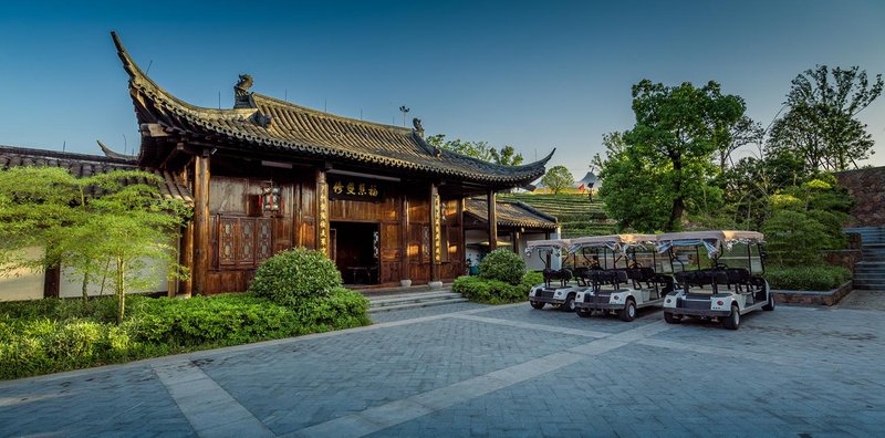 Campsort Xilong Chagu Resort Over view