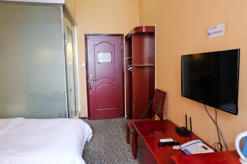 Li sen  Business Hotel Guest Room