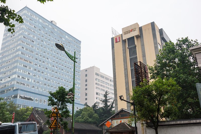 酒店外观