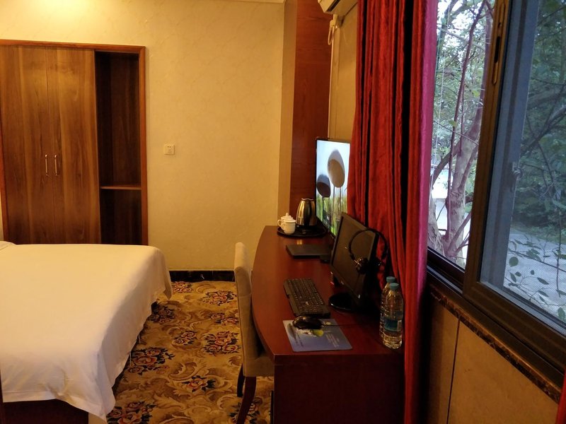 Mingkang Fashion Hotel Guest Room