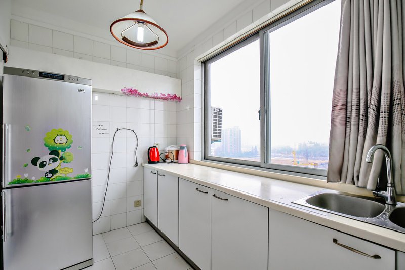 杭州游西湖玩厦大普通公寓(教工路店)