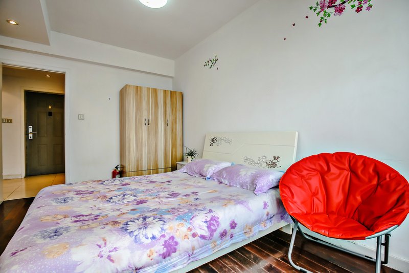 杭州游西湖玩厦大普通公寓(教工路店)