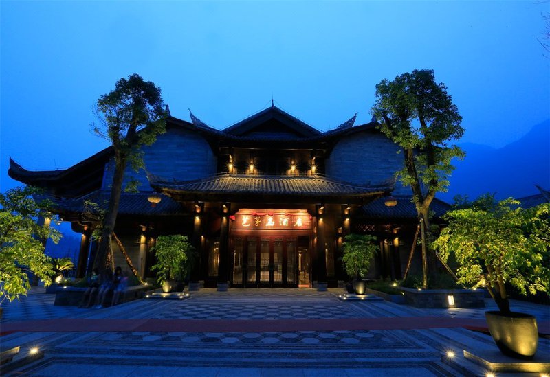 Bamaodao Hotel over view