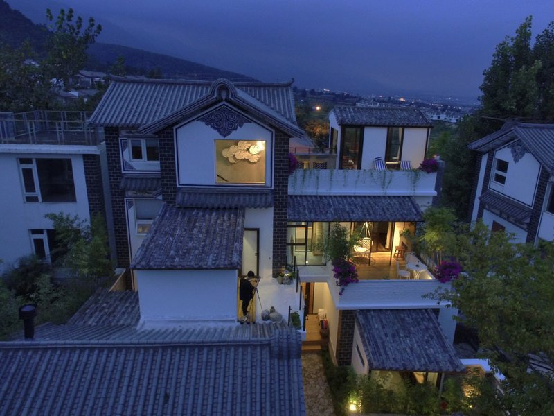 DaLi GanTong Villa LuTai Dwellings Over view