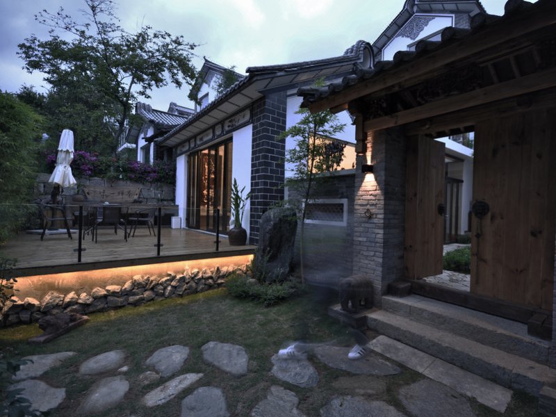 DaLi GanTong Villa LuTai Dwellings Over view