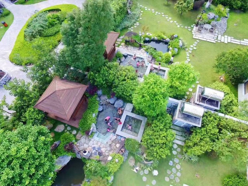 Mountain Lake Villa Over view