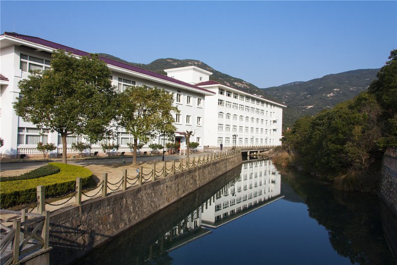 Landison Xiang Shan Gold Coast Hotel Over view