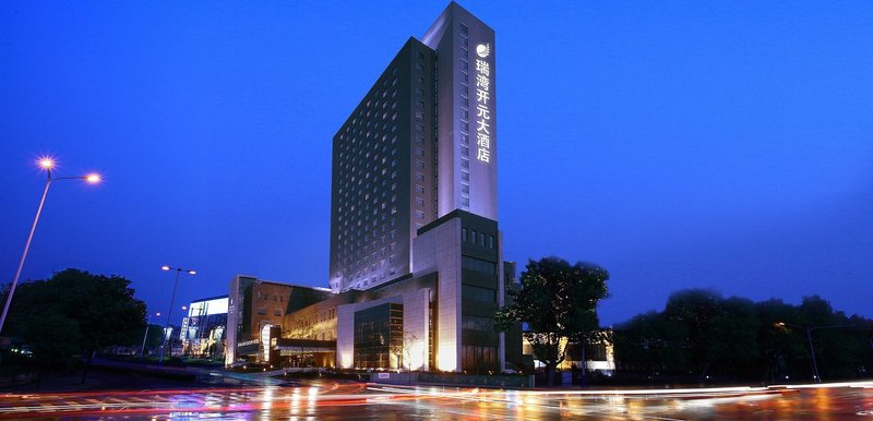 Grand New Century Hotel Binhai Tianjin Over view