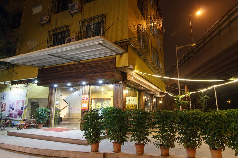 Liuhe Apartment 酒店外观