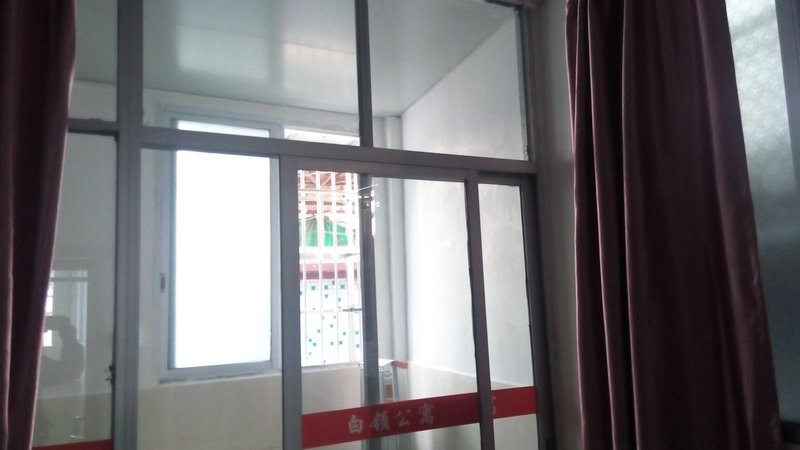 Bailing Apartment 客房