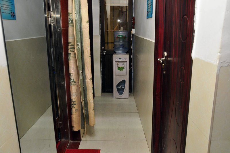 Guangzhou Lucky Apartment Over view