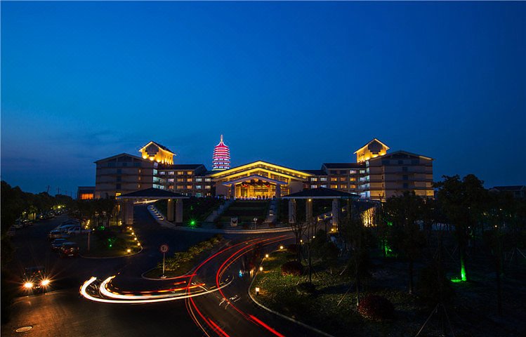 Hangzhou Blossom Water Museum Hotel Over view