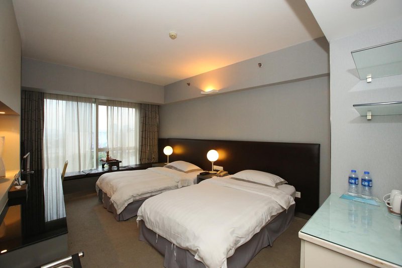 Commatel HotelGuest Room