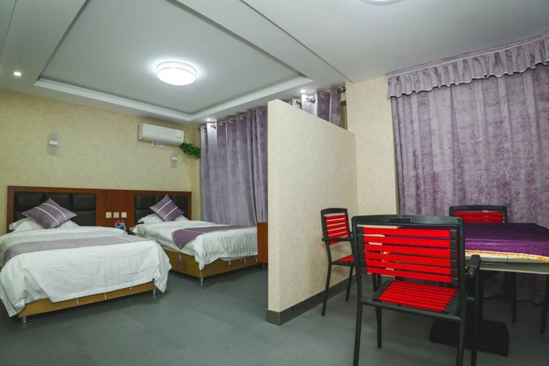 速8连锁酒店(长春火车站珠江店) (原长春金冠商