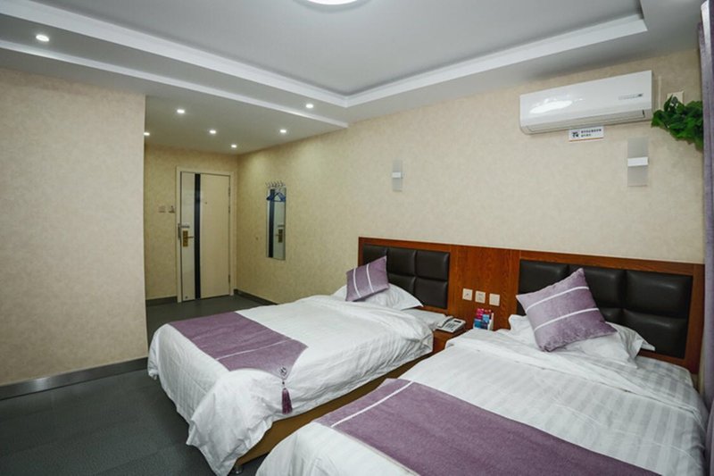 速8连锁酒店(长春火车站珠江店) (原长春金冠商