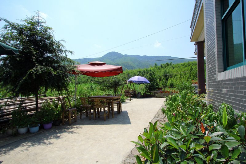 sin tan hillOver view